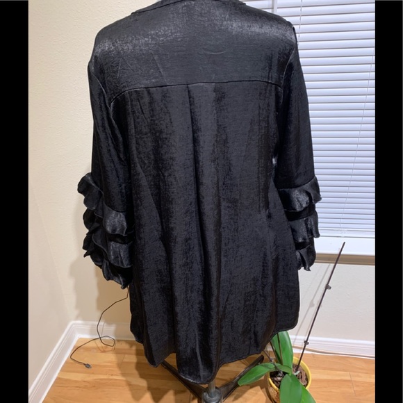 GORGEOUS Lounge Robe - Picture 3 of 5